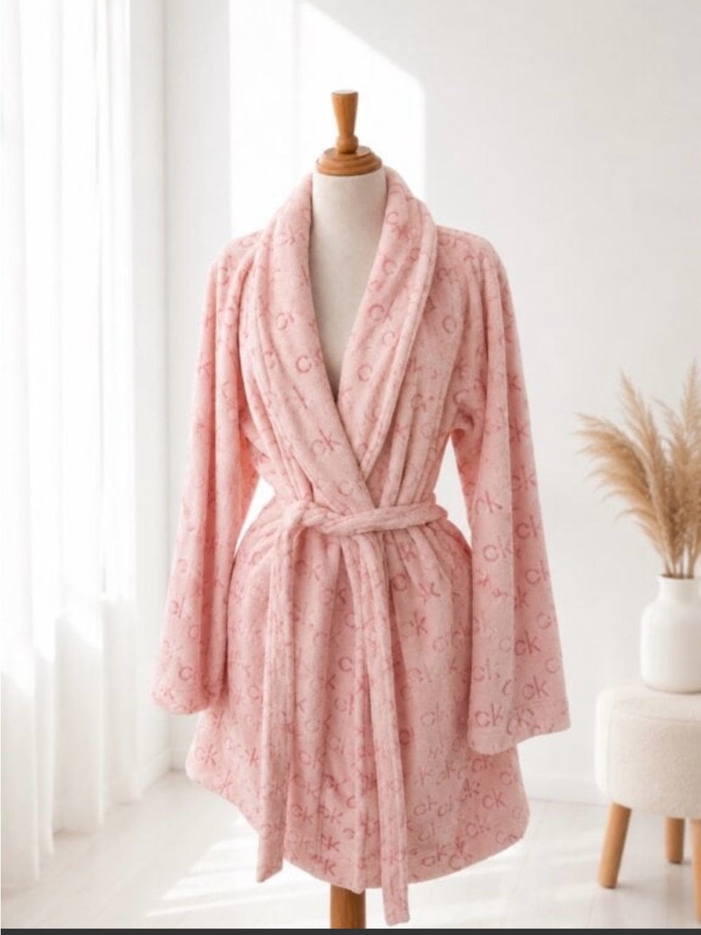Calvin Klein Blush Pink Plush Monogram Shawl-Collar Robe